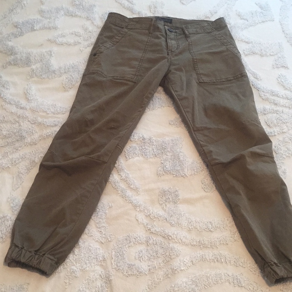 Really tough-looking, slim-leg cargos!